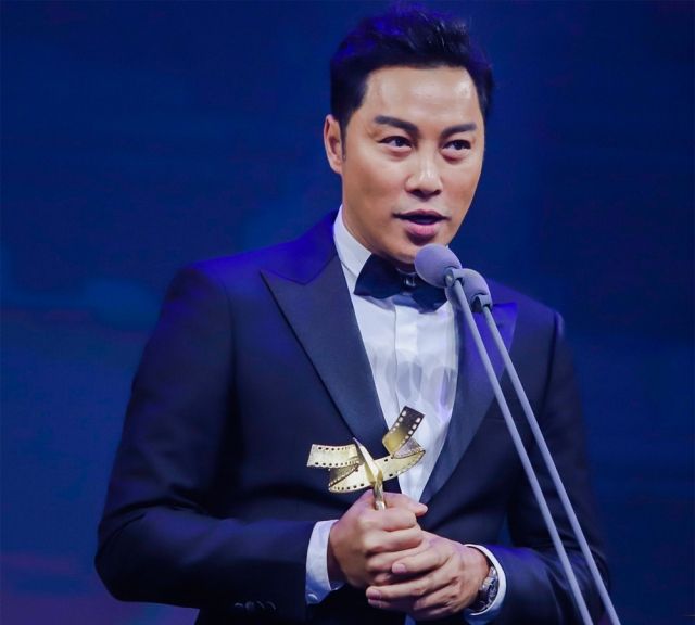 凭东方华尔街获最有价值演员奖谭耀文望尽快开续集