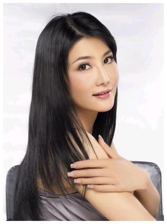 她是《铁齿铜牙纪晓岚》中的"不老女神",大妈的年龄女神的脸|杨丽菁