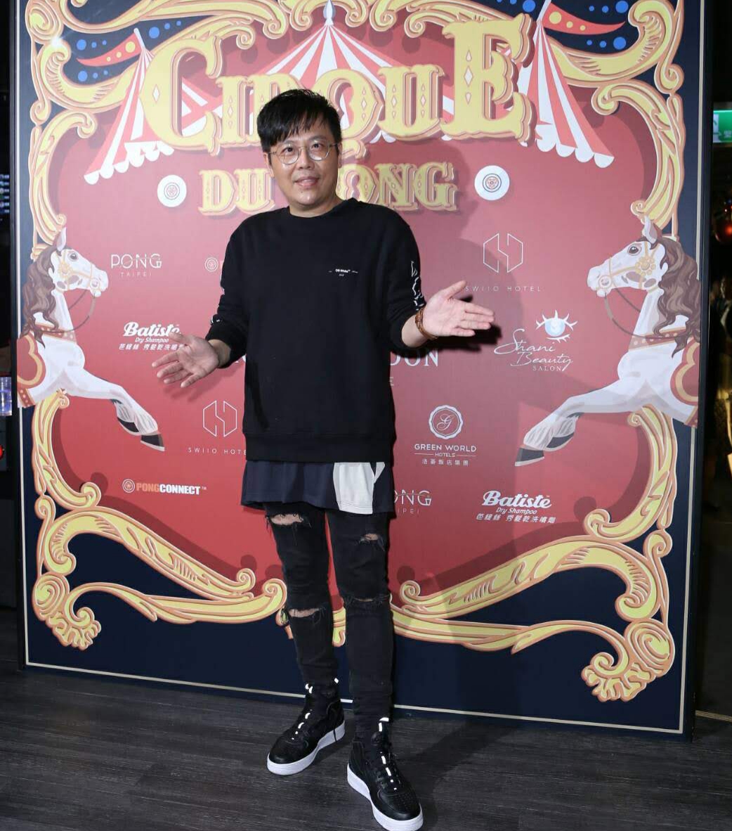 由林柏叡,李宓,于大梦,小茉莉主演.