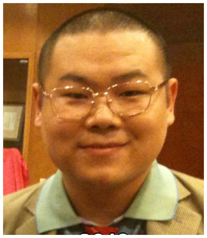 岳云鹏晒98年到现在的照片,最后一张开十级美颜的样子真嫩