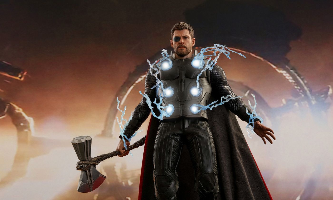 钢铁侠复联3全新装甲携手雷神独眼造型hottoys玩具展品亮相