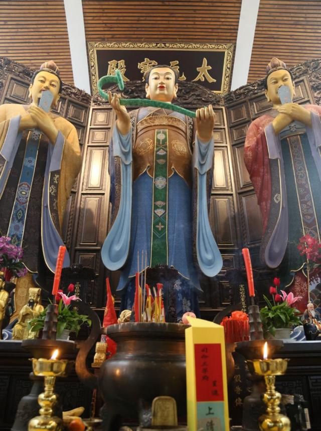 道教中的符箓派有哪些?何为“符箓”?威力巨大,施法必备|灵宝|符箓|驱鬼_新浪新闻
