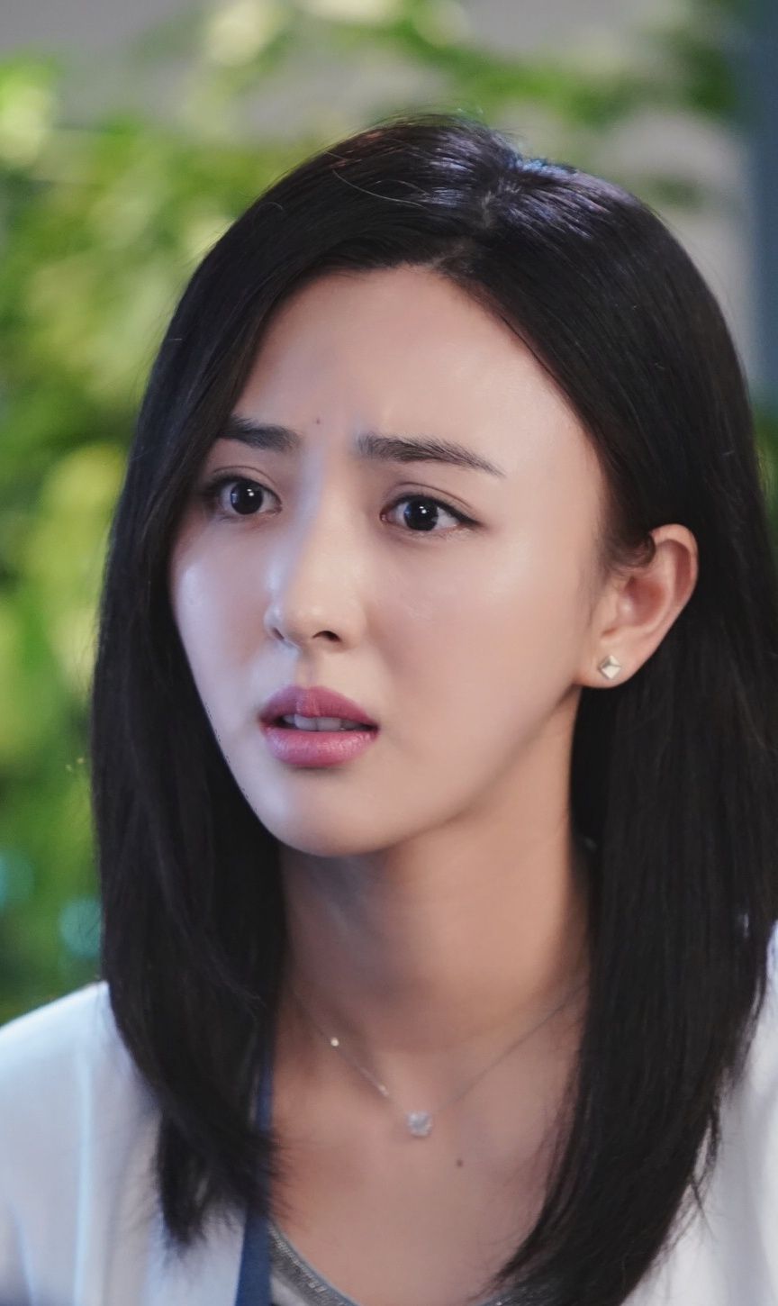 徐小飒的盛世美颜,足以位列女明星前五?