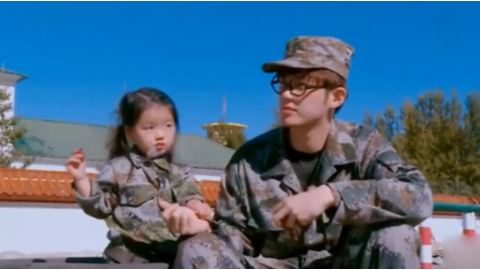 吴亦凡是第一个让siri说话有了感情的人哈哈哈