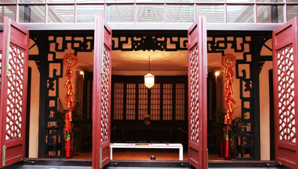 郑家大屋,清代民宅院落,具有岭南特色的院落结构和西式雕窗设计