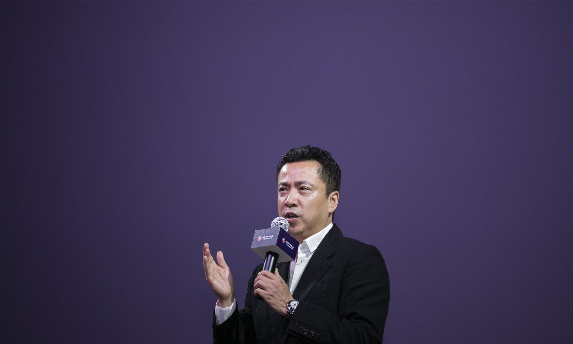 王中军出席华谊项目开园仪式谈笑风生狄仁杰3众主创出席助阵