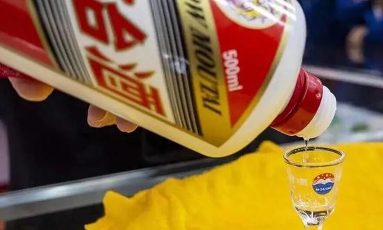 不锈钢水龙头前面要怎么拧开 水龙头接口怎么拆卸