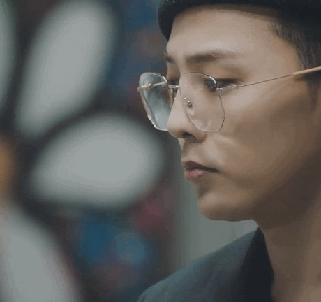 人气男神的金丝眼镜杀谁是你的芳心纵火犯