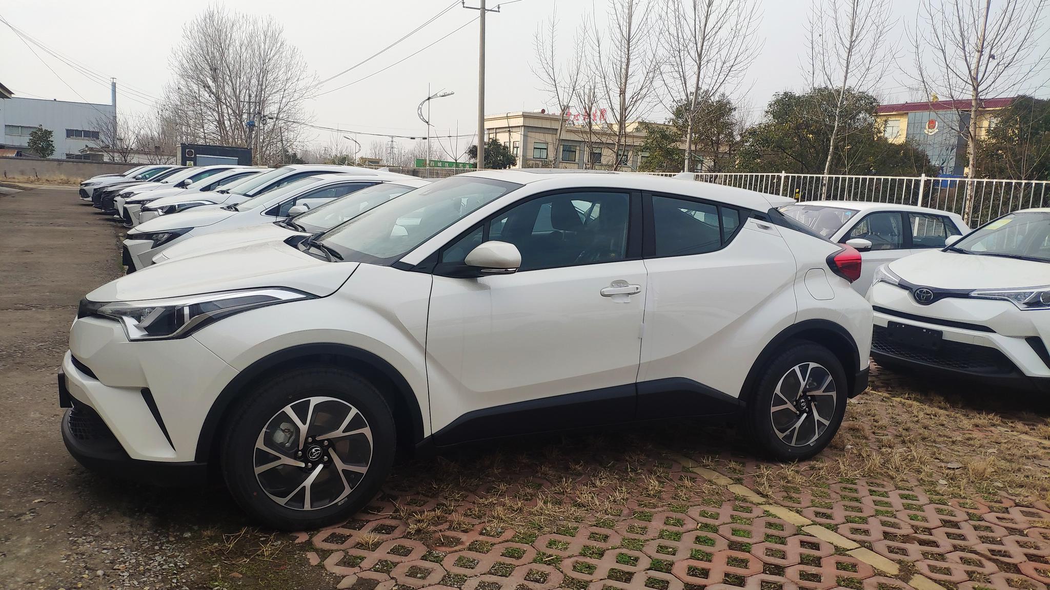 08万元 2020款丰田c-hr上市