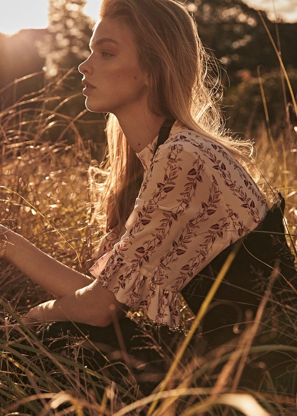 超模克莱尔克劳馥最新时尚大片曝光!精致容颜上演秋日风情!