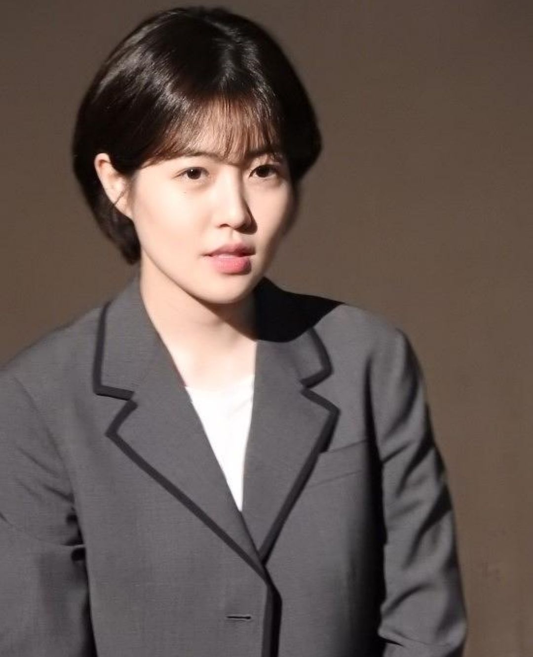 日韩女明星精品收藏 实力派年轻女演员 韩国女艺人沈恩京