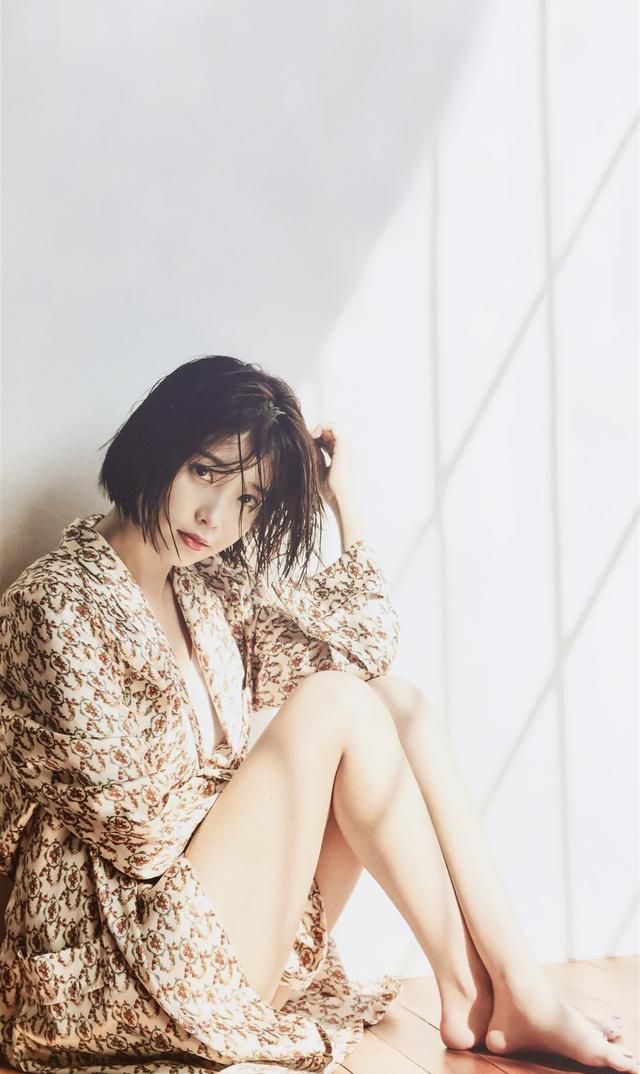 唯美国民妹妹iu李知恩壁纸