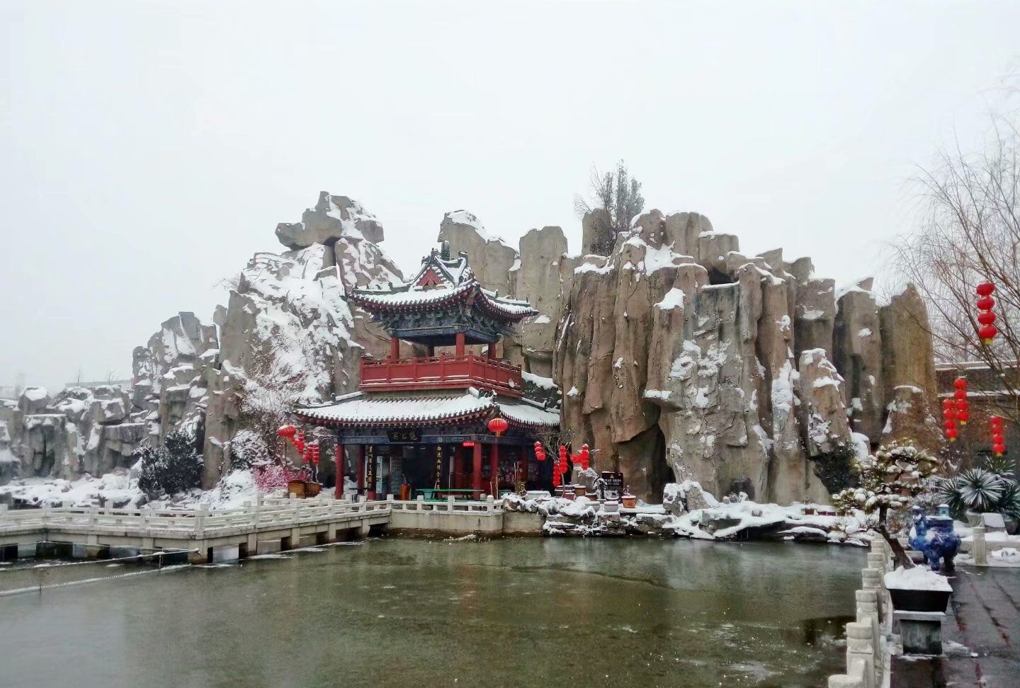 雪后开封府雪景美如图