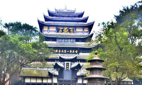 拥有罕见的石刻景观|观音寺|大佛寺|古建筑_新浪新闻