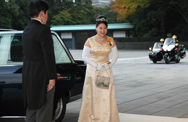 10月29日,日本皇室高圆宫家的三女绚子公主将与航运公司普通职员守谷