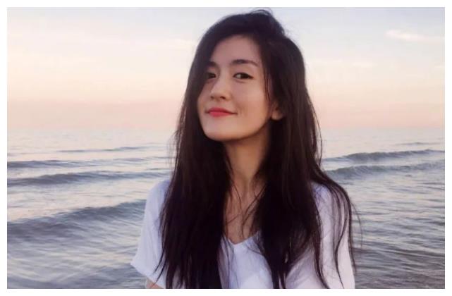 谢娜给马云打电话“我购物车满了”，马云3字回复，网友：扎心了