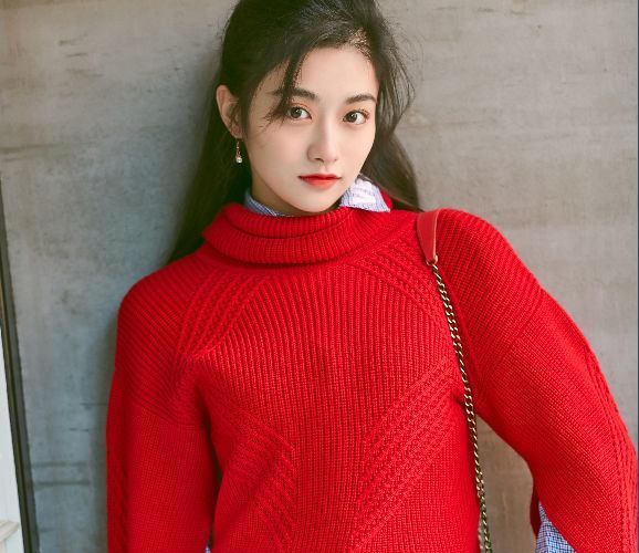 孙雪宁清纯秀美的lol女玩家直播女神