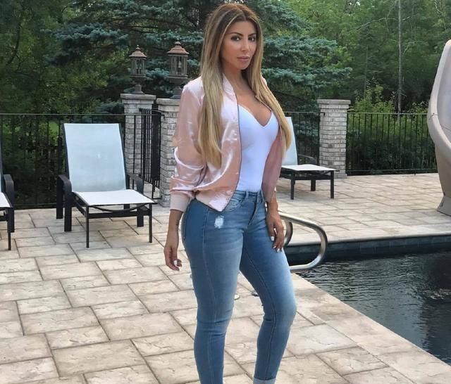 拉尔萨皮蓬牛仔裤大合集,画面简直不要太美