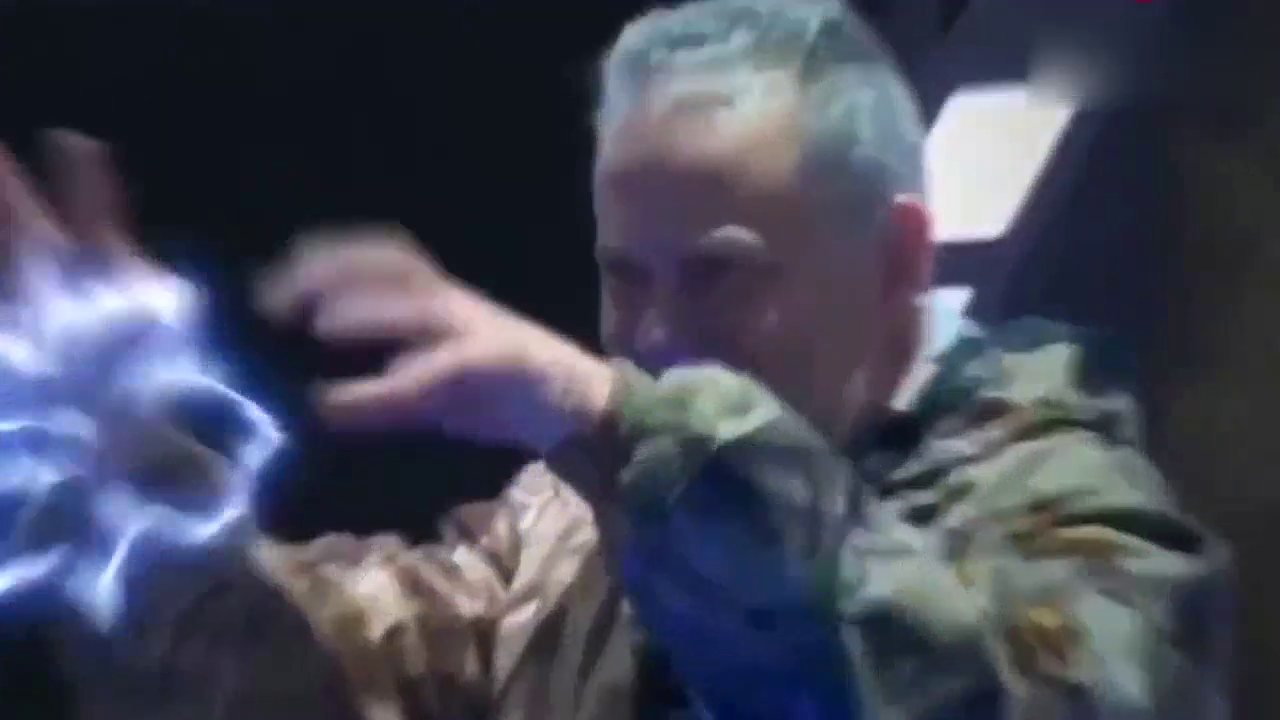 郑爽战队 这就是铁甲冠军 郑爽在《这就是铁甲