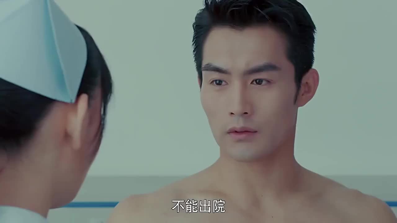 美人为馅2冷面接到通知即将出任务小护士的脸色瞬间变的很难看