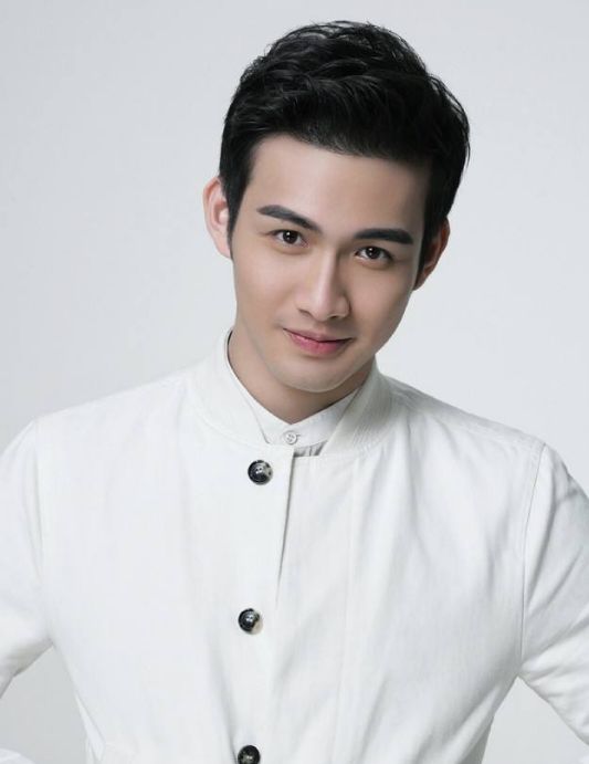 和金瀚同一年出生的男明星,除了郑业成和胡一天,你还知道哪些?