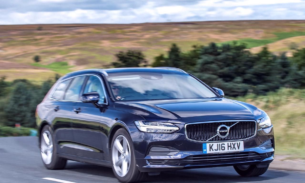 沃尔沃v90拥有精致时尚的外观设计与众不同的气势很吸引人