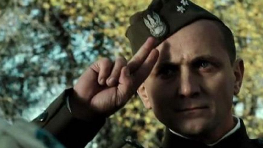 各国军人敬礼,波兰的最有特色,战斗民族很傲娇