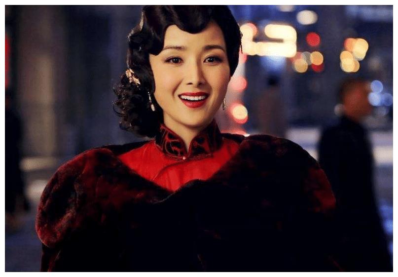 《金陵往事》,看普通女孩的坎坷命运,非常精彩的一部年代剧