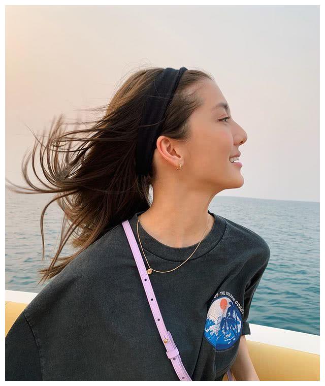 吴千语频繁晒旅游幸福照,与富二代男友进展神速,生活越来越幸福