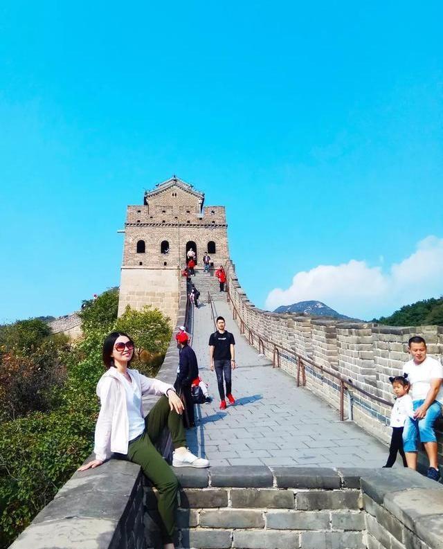 怎样看待那些旅游中什么都不买的人？你会旅游途中疯狂购物吗？