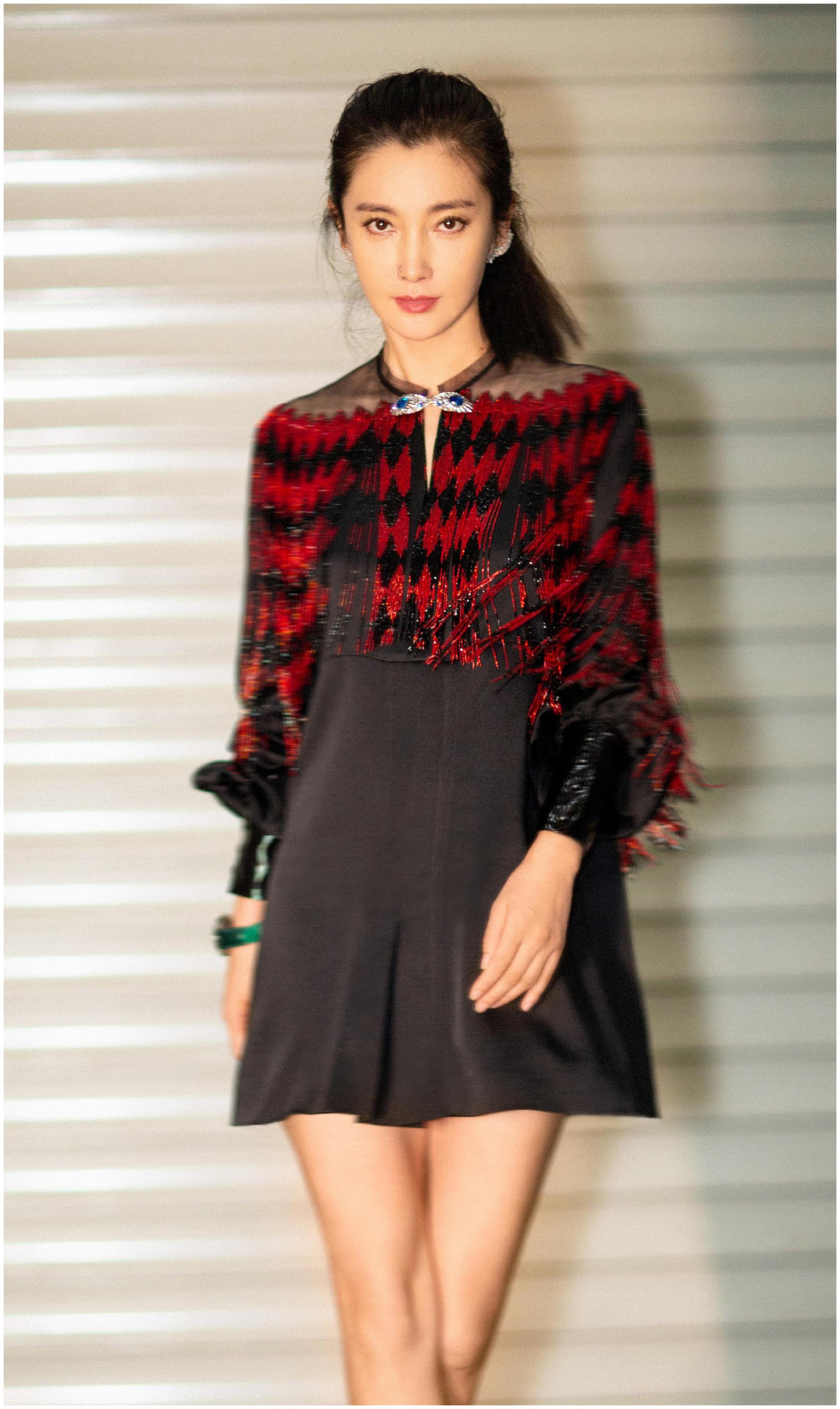 李冰冰造型美图气质依然似少女魅力甜美不减