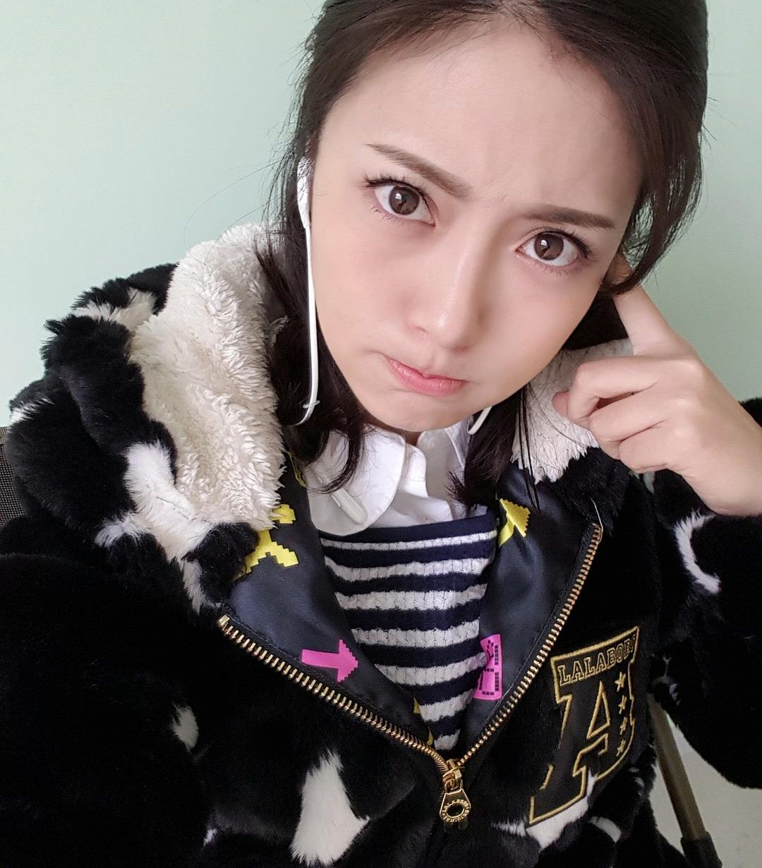 单身辣妈中的新偶像 安吉和小鱼儿的干妈 内地女演员朱锐