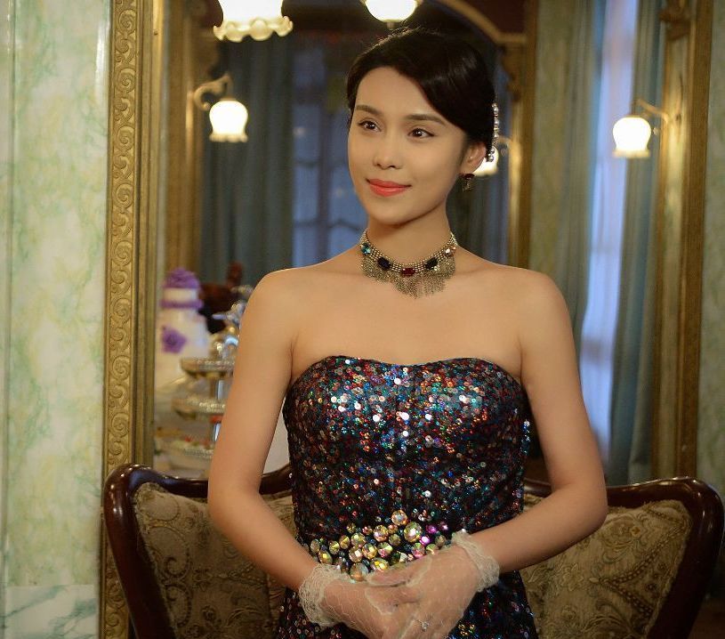 韩丹彤——《战地花开》出身名门的主角"乔依依"