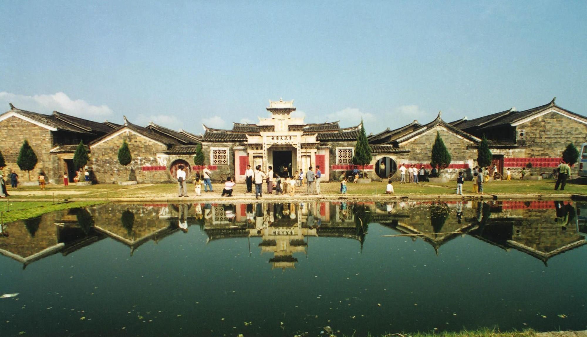 福建省龙岩市上杭县稔田镇官田村李氏大宗祠