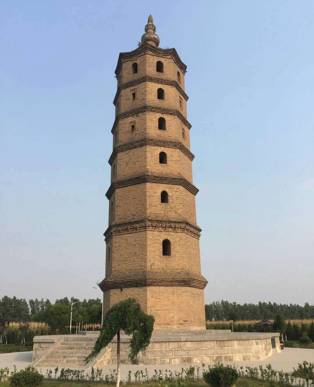 在这里终于见到七级浮图塔了