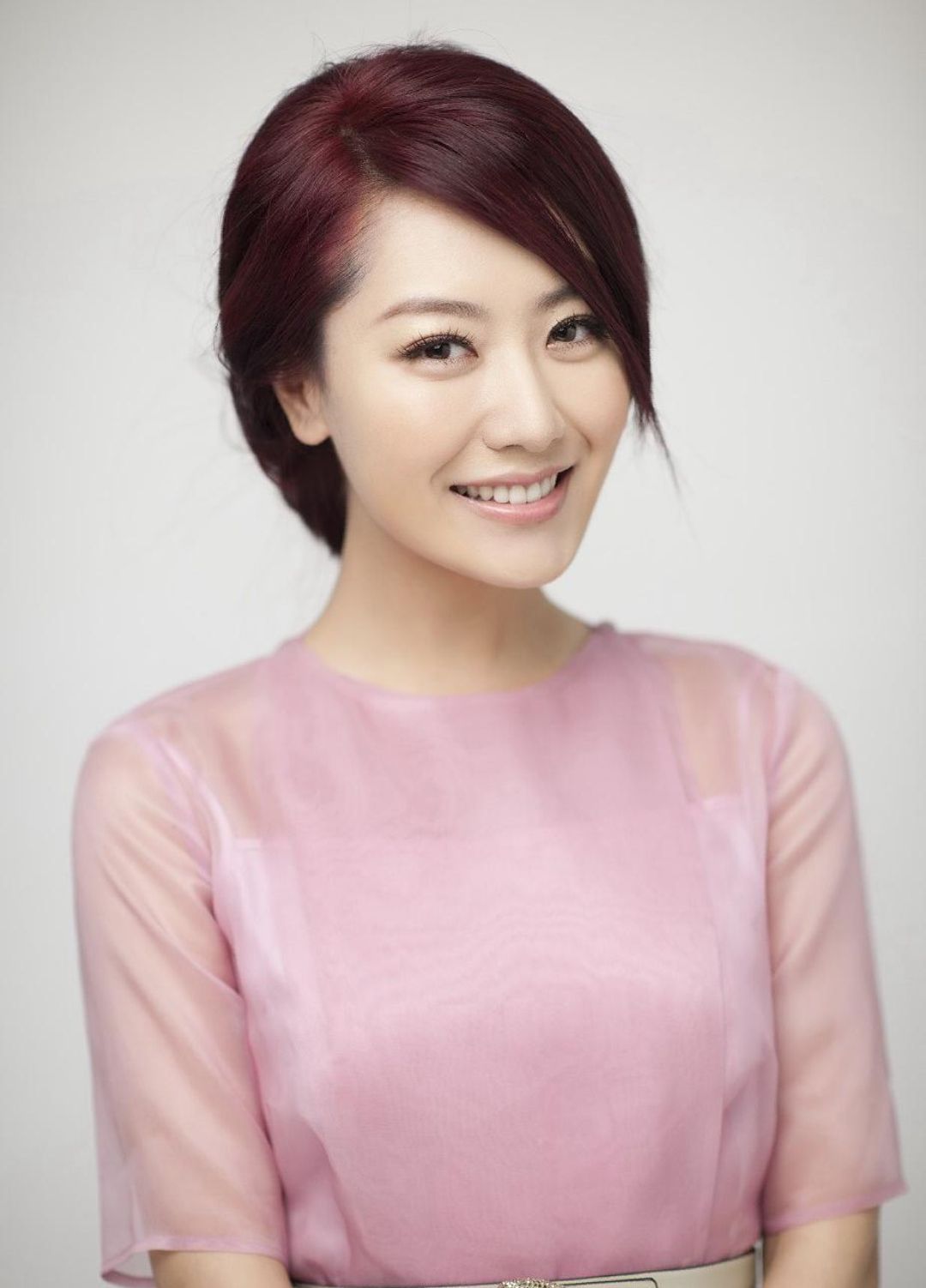 神话里玉漱公主的扮演者 中国内地女演员 新生代女艺人白冰