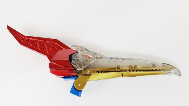 等了一年的变形金刚玩具,这款gp飞镖值不值740元__财经头条