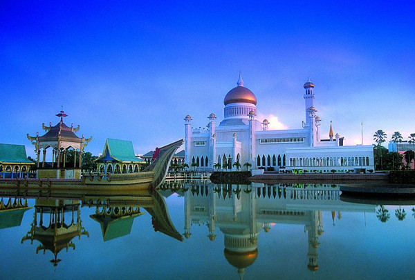 第19届东盟与中日韩旅游部长会议16日在文莱斯里巴加湾市召开