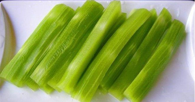 夏天心烦失眠,心火大?多吃这4"苦",清热降火,还能补养心气