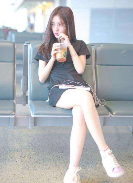 鞠婧祎的 蜜短腿 程潇的 冬瓜腿 谁get到了你 鞠婧祎的 蜜短腿 程潇的 冬瓜腿 谁get到了你