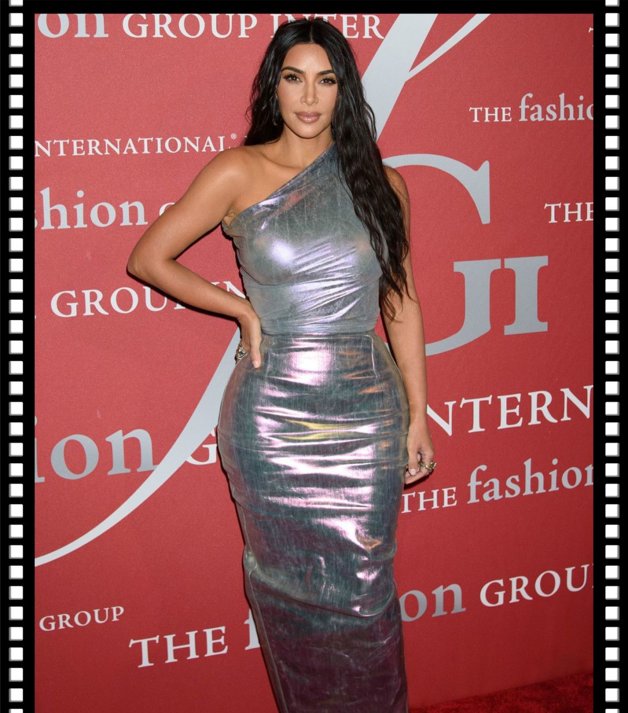 没看过卡戴珊的视频？那就别错过这套照片，百看不厌！