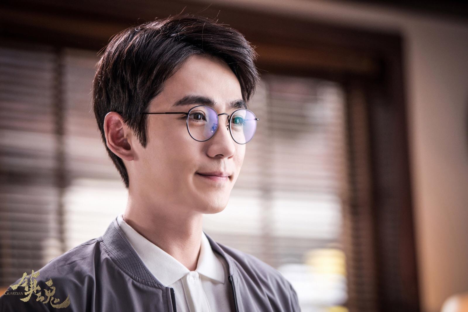 朱一龙十年磨一剑一朝试锋芒大红大紫之后他又该何去何从