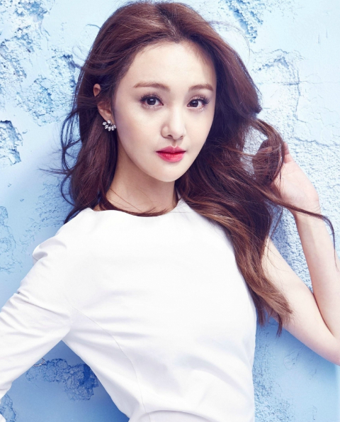 郑爽最美的五张照片:图2甜美可爱,图5网友:满屏