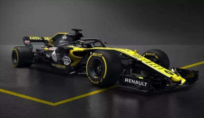 贝纳通车队动力充沛,同级别中的佼佼者,炫彩夺目_高清图集_新浪网