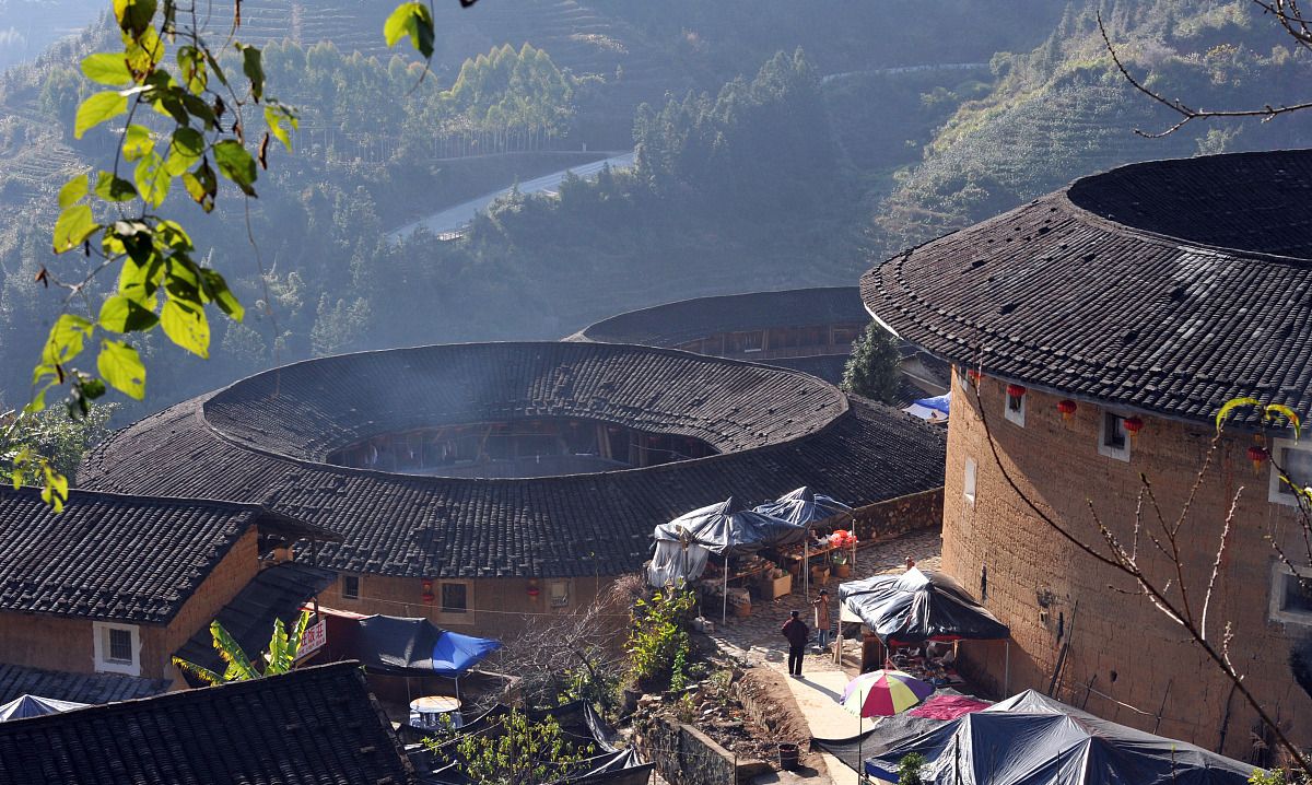 中国特色建筑福建客家土楼,建成圆形为了抗震