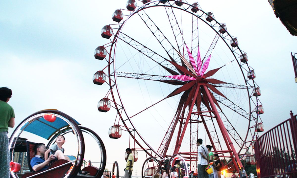 带你一起欣赏深圳欢乐谷的美景