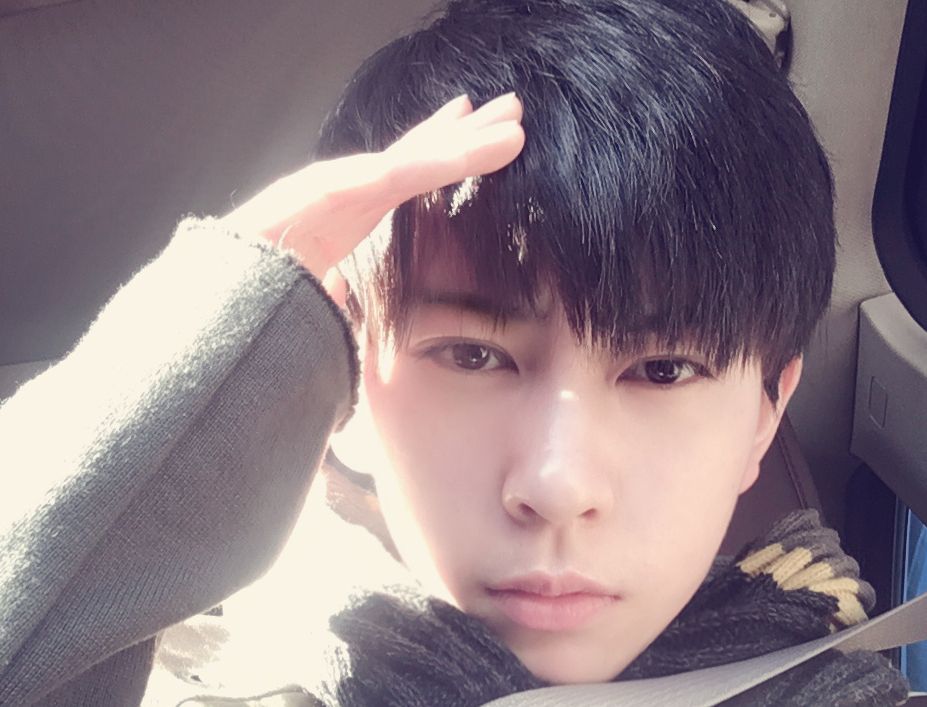 你看过很多熊祁的素颜照这张才是她真实的素颜别被骗了