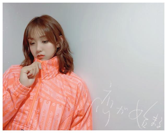 虽然王佳筝才刚满20岁,但她早已谈了男朋友,她男