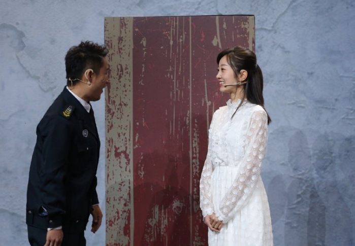 继"相亲狂魔"张小斐后,《欢乐喜剧人》又火了一个美女喜剧演员