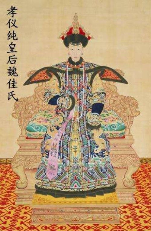 乾隆7位后妃的画像，图3的孝贤纯皇后温文尔雅，图6纯妃美若天仙